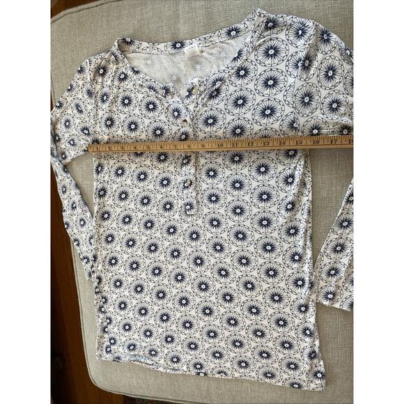 Kate Quinn Sun Starburst Top Shirt Womens M 100% Organic Cotton Button Henley - Picture 12 of 12